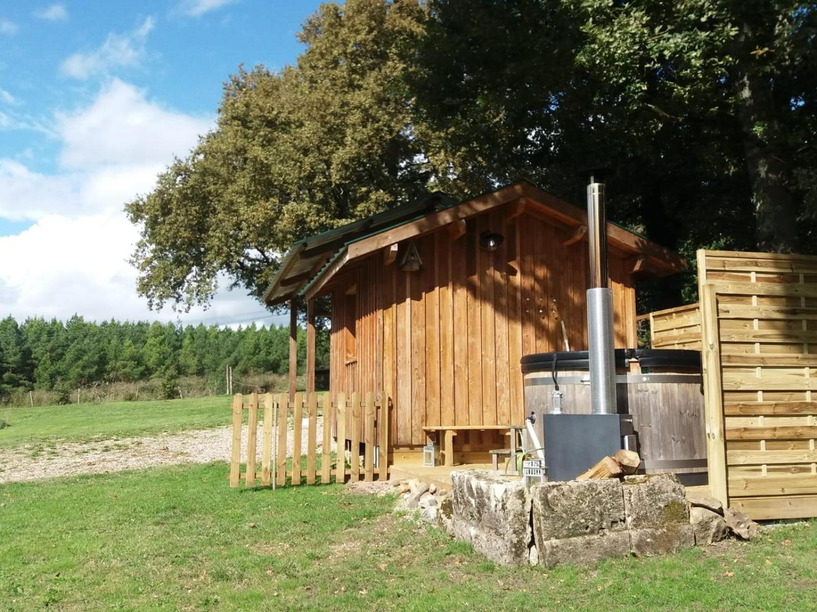 Roulotte Fleur Des Champs Villa Sigalens Exterior photo